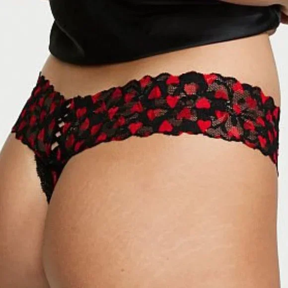 VS ❤️ Lace Thong w/Red Hearts NWT Victoria's Secret Gorgeous Romantic NEW - Picture 3 of 16